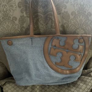 Tory burch